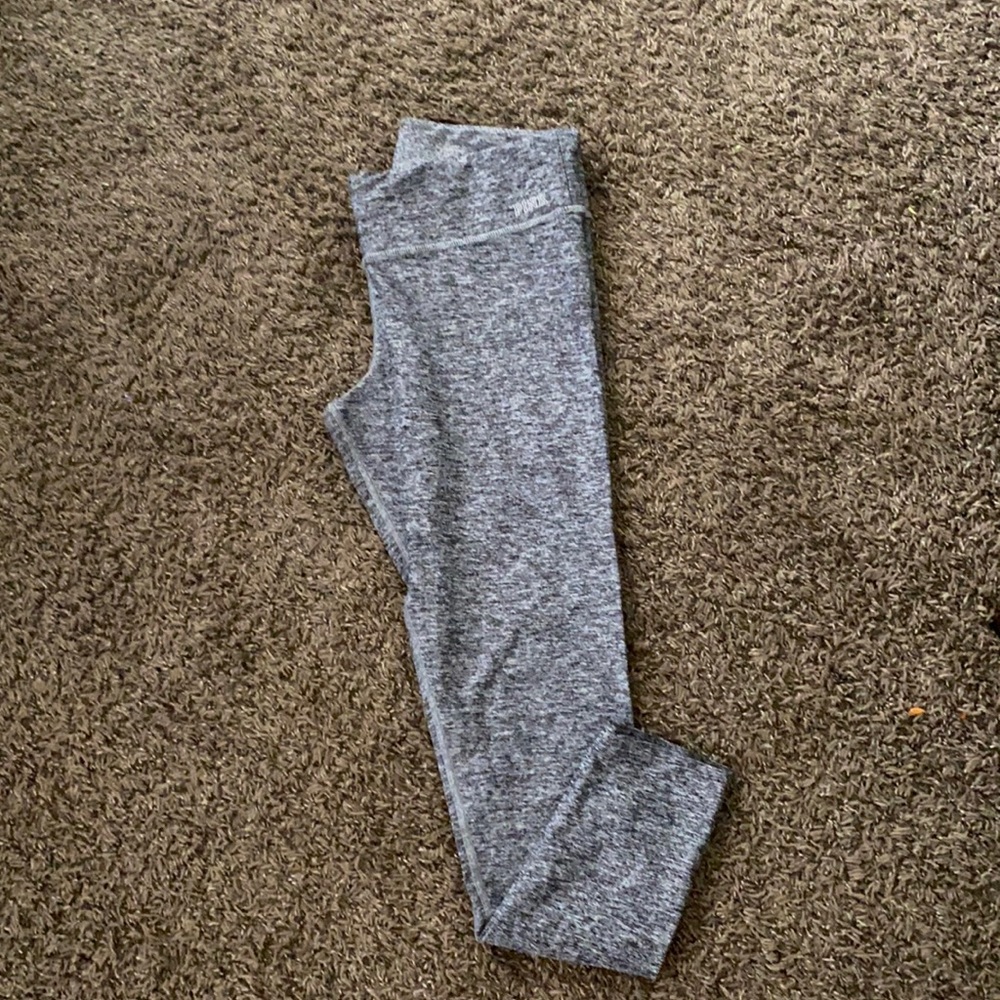 Yoga PINK leggings